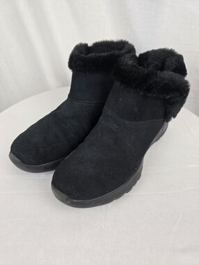 Skechers Women's Black Leather Faux-Fur Lined Ankle Booties Sz 9